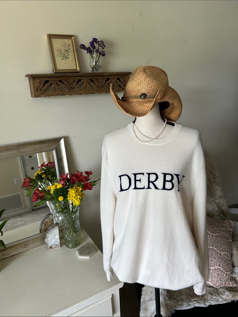 Vineyard Vines Kentucky Derby Cream navy 100% Cashmere crew neck sweater XL
